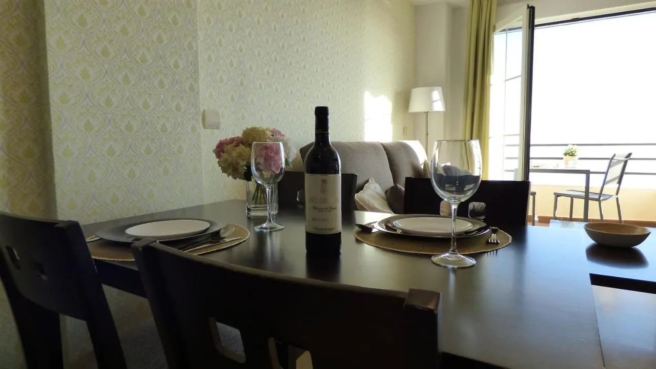 Maravilloso Apartamento En Primera Linea De Playa Con Vistas Al Mar En Caleta De Velez 2 C Apartment